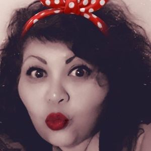 Meet your Posher, Deb